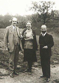 Maria Skobtsova with Nikolai Berdyaev and Stefan Tsankov in 1930.